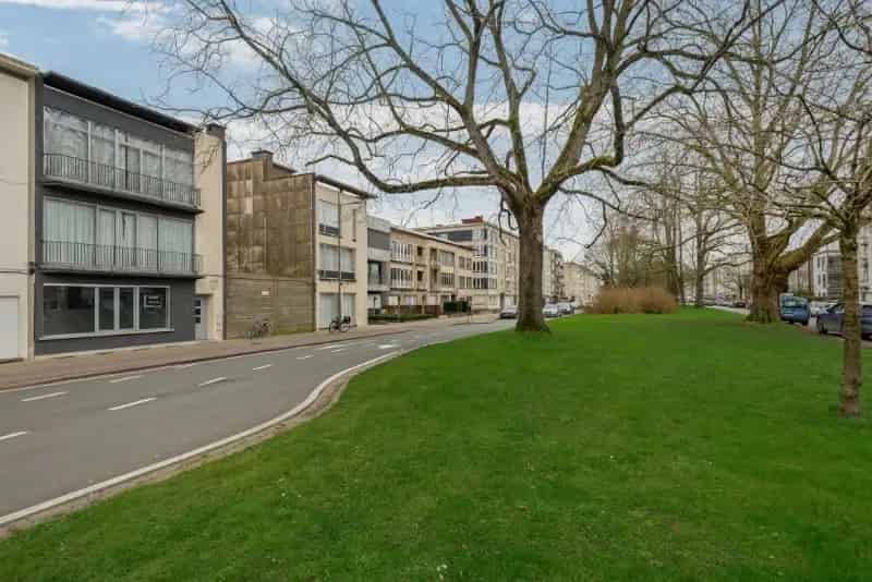 Gelijkvloersappartement 2 slaapkamers tuin centraal gelegen