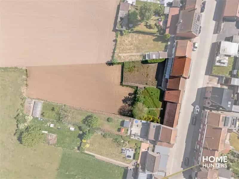 Huis te koop Wijtschate 3 slaapkamers grote tuin 6 garages