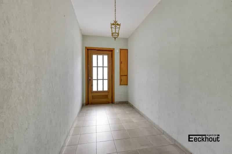 Huis te koop: 3 slaapkamers, zonnige koer, Bredene