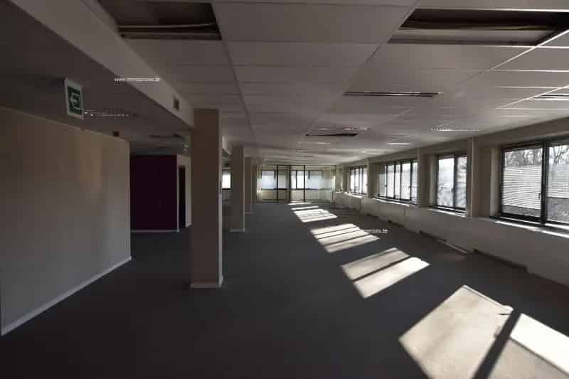 Kantoorruimte te huur Ruisbroek 585m² gerenoveerd