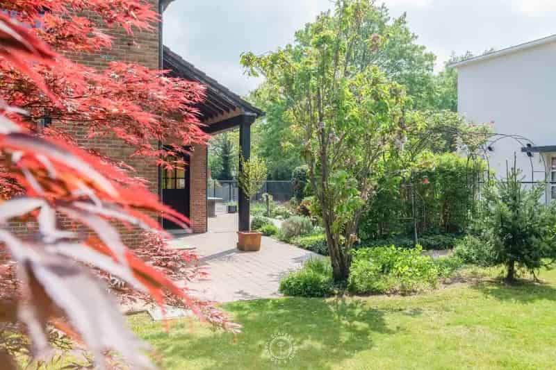 Karaktervolle Villa 3262m2 Perceel