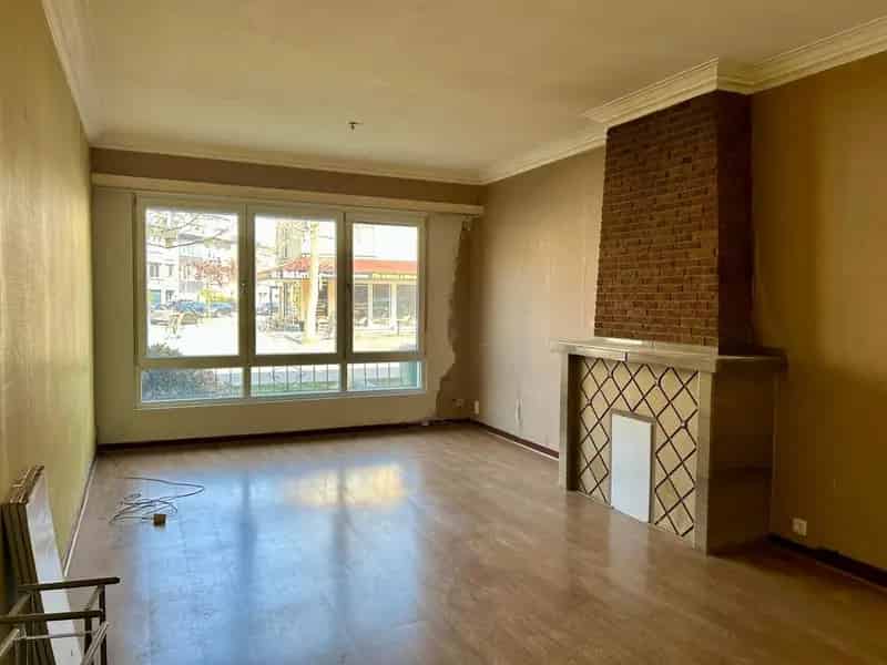 Gelijkvloers appartement met tuin te huur