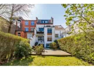 Herenhuis te koop Elsene 660m² 5 slaapkamers kantoorruimte