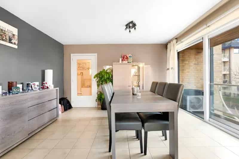 2-Slaapkamer Appartement te Huur Oudenaarde - Garage - Airco