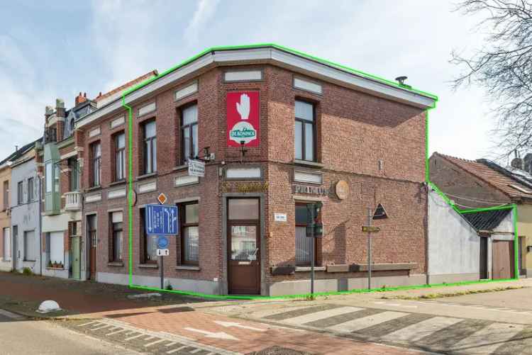 Renovatieproject te koop te Deurne!