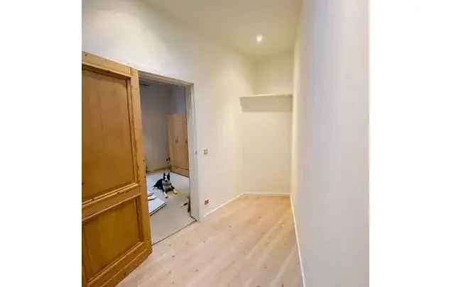 Huur 1 Slaapkamer Appartement 75m² Antwerpen