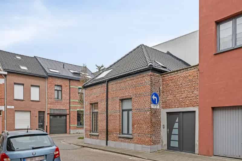 Huis te Koop Hoboken Instapklaar Gemoderniseerd