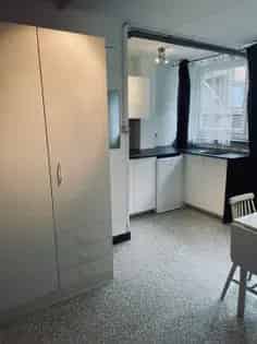Grand Studio Renove Pres Place St Jacques