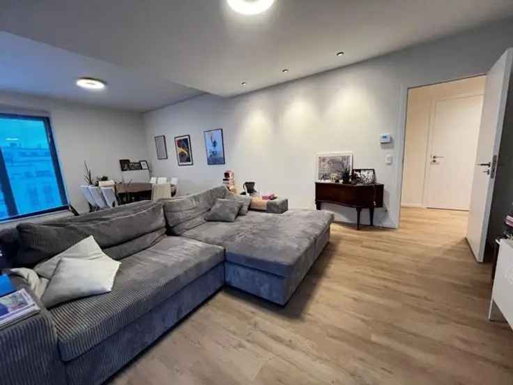 Penthouse Te Huur Sint-Lambrechts-Woluwe 2 Slaapkamers