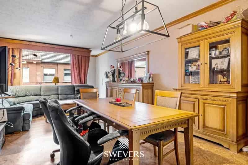Te renoveren woning Zichem centrum met garage