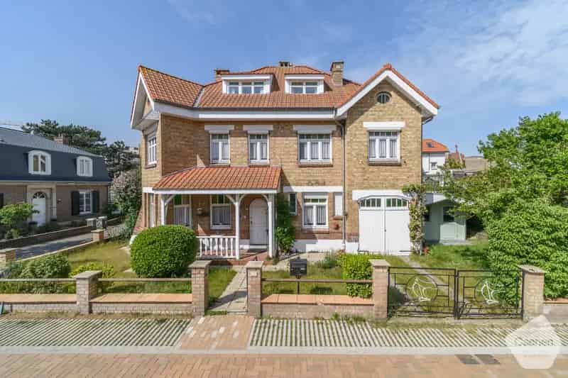 Authentieke Villa Nabij Zee Te Renoveren