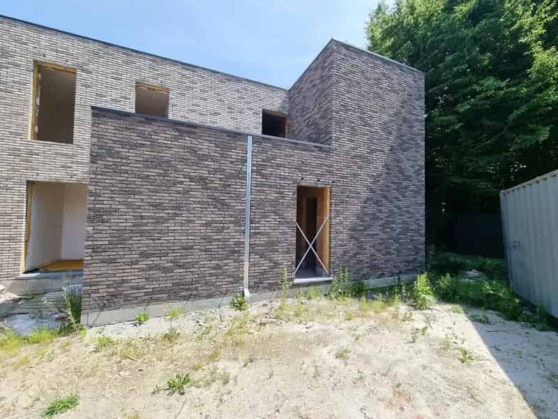 Halfopen nieuwbouwwoning