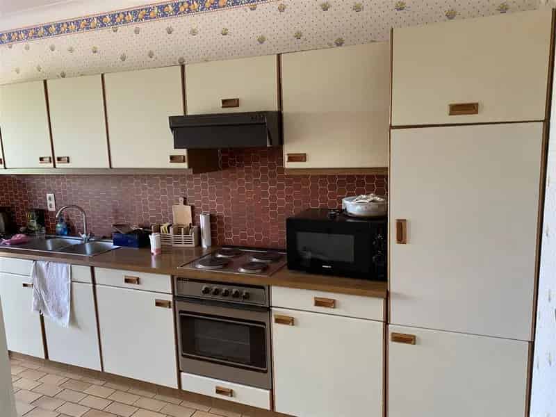 Appartement te huur Sint-Truiden: 2 slaapkamers, terras en staanplaats