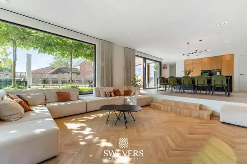 Landelijk Wonen in Stijl en Luxe Leeuwbeekstraat