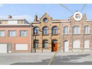 Herenhuis te koop Mesen - Authentiek en Ruim