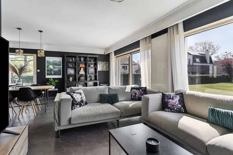 Gelijkvloers huis te koop Sint-Kruis 176m²