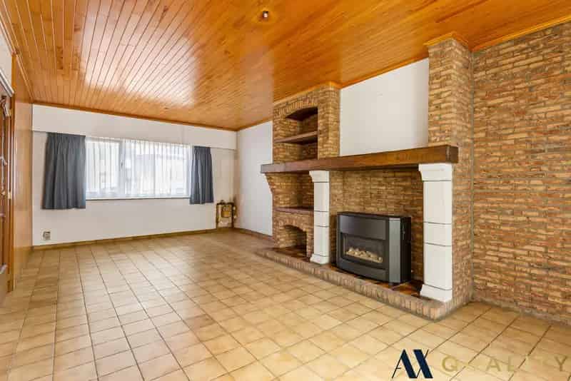 Huis te koop Puurs-Sint-Amands: Ruime woning met terras