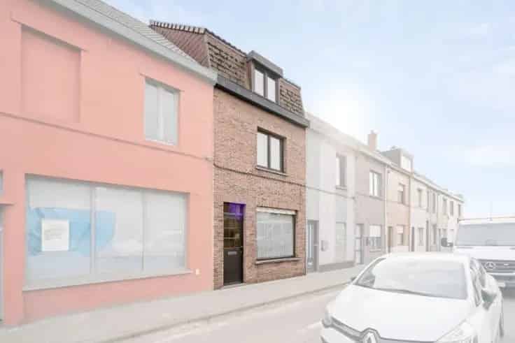 Huis Te Koop Gent: Instapklare gezinswoning 140m² met tuin en garage