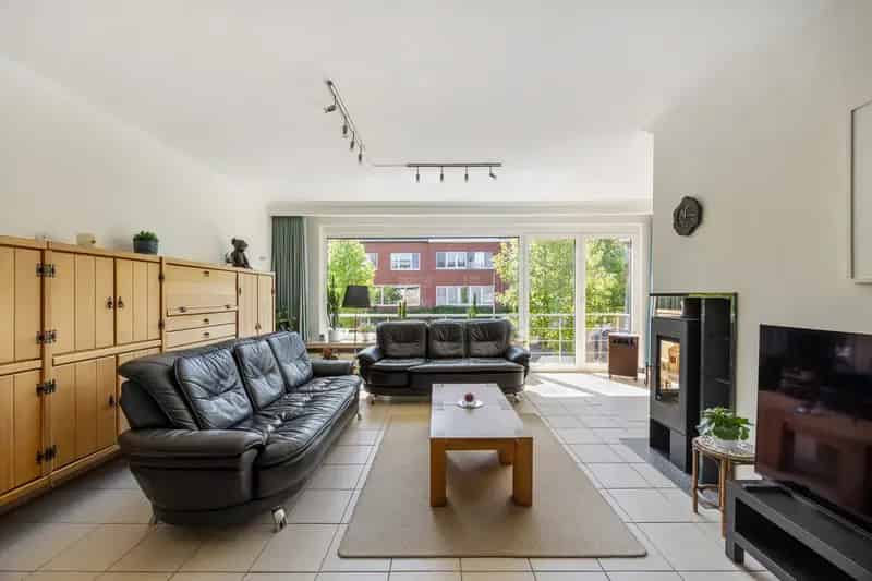 Huis te koop Edegem: Kangoeroewoning met tuin