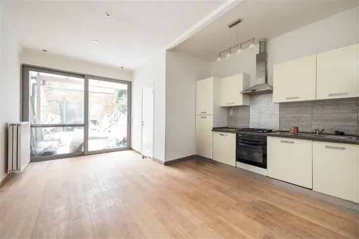 Huis Te Koop Deurne 2 Slaapkamers Zuidgerichte Tuin