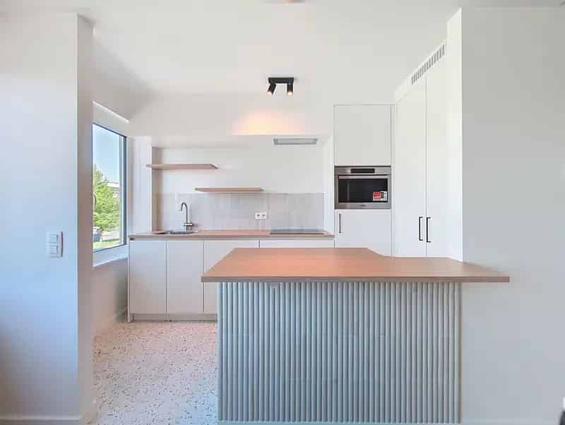 Gerenoveerd Appartement Edegem Wilrijk 2 slaapkamers 84m2
