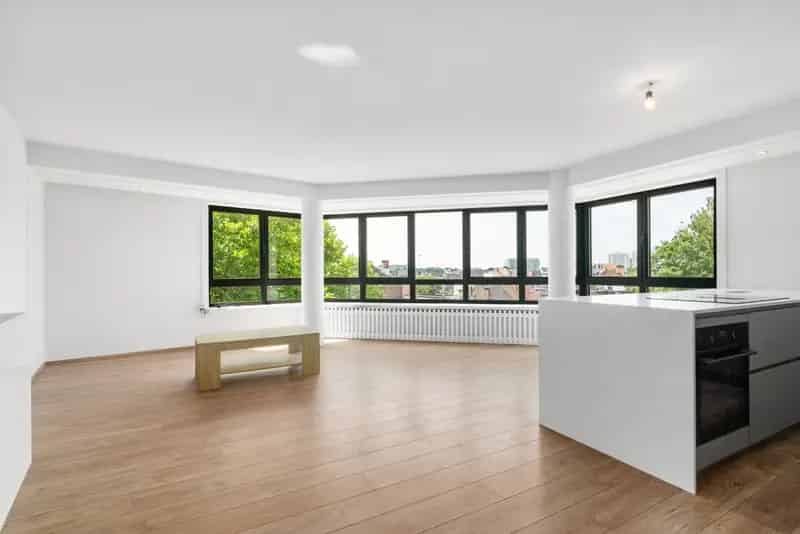 Ruim appartement te koop Gent Sint-Pieters