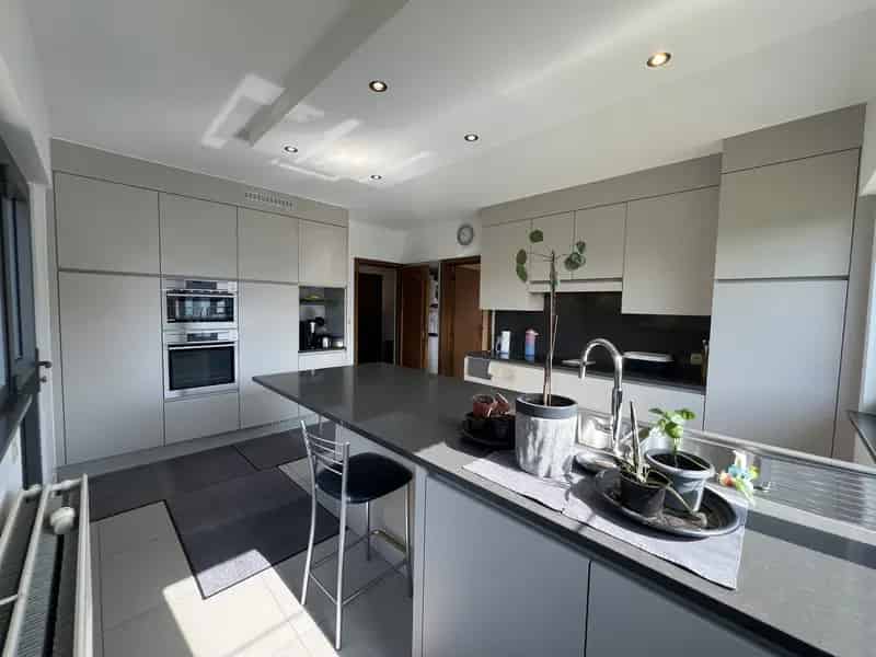 Ruime gerenoveerde woning nabij centrum Kortenberg
