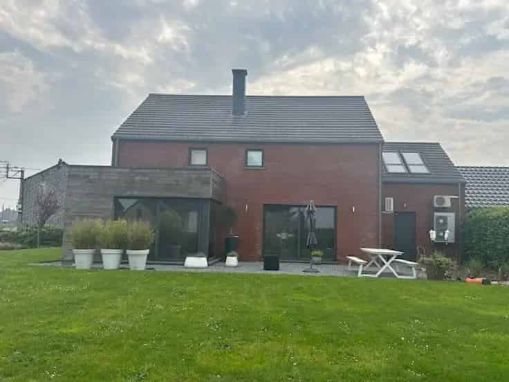 Luxe 4 Slaapkamers Huis Te Koop