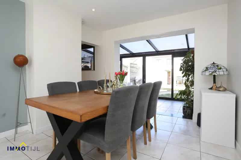 Knappe Instapklare Woning Baasrode 3 Slaapkamers Tuin