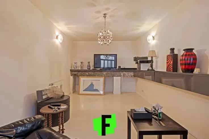 Huis Te Koop Brussel 3 slaapkamers instapklaar 260m²
