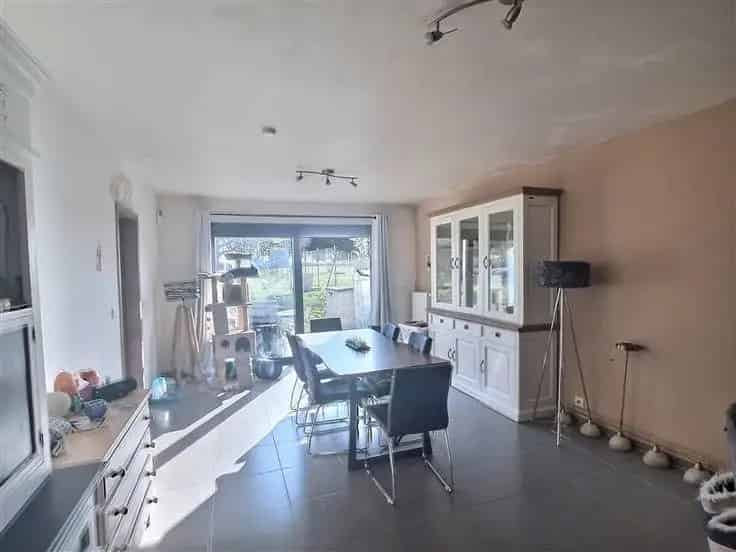 Huis te Koop Liernu 210m² 4 slaapkamers