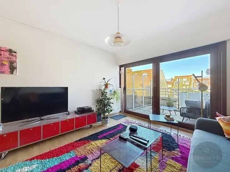 Duplex Te Koop: 2 Terrassen, 2 slaapkamers, Zeedijk nabij
