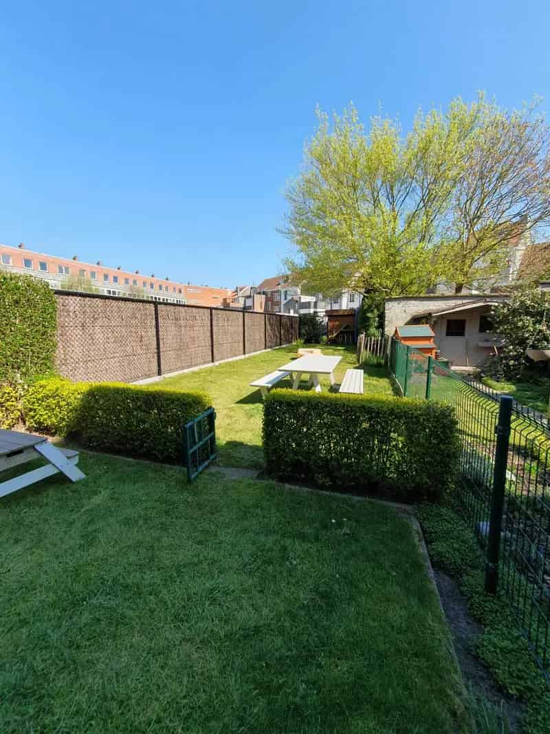 Huis te huur Gent: Gerenoveerde Bel-Etage 227m² met Stadstuin