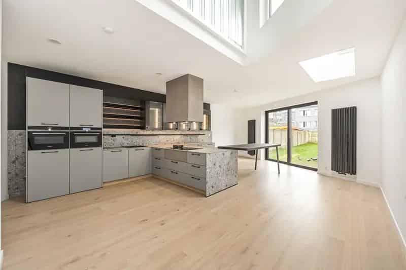 Gerenoveerde 5-slaapkamer woning met tuin EPC A