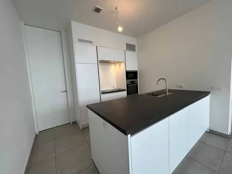 Moderne woning te Sint-Baafs-Vijve met 3 slaapkamers en zonnepanelen