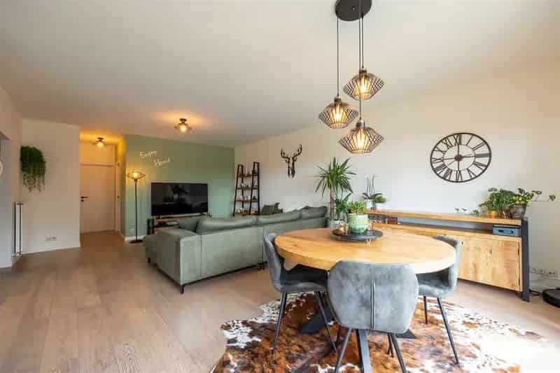 Appartement te koop Stabroek - Instapklaar appartement 2006