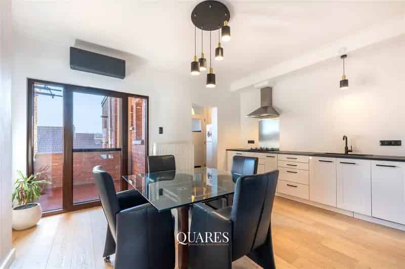 Lichtrijk Appartement te Koop Antwerpen