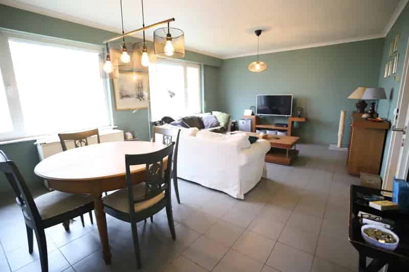 Appartement te koop: Ruim Duplex met Terras en Garage