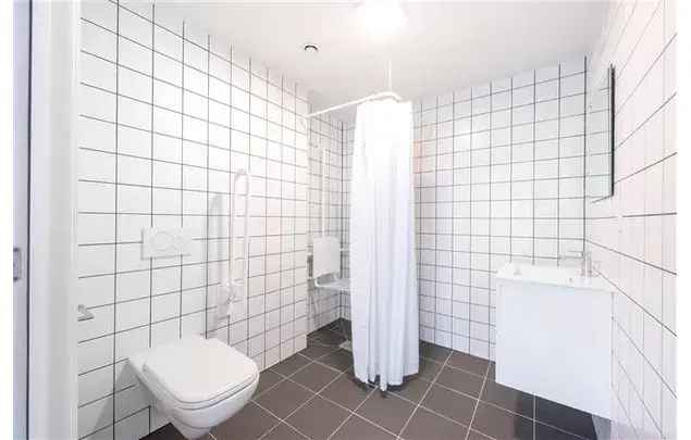 Huur 1 slaapkamer appartement van 25 m² in Antwerp