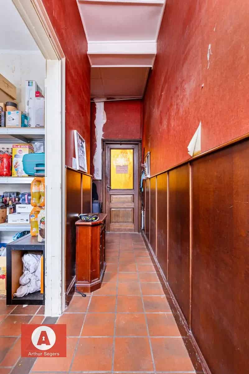 Te renoveren herenwoning Mechelen