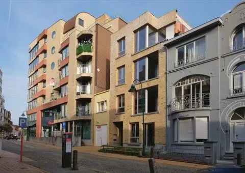 Huis te koop in De Panne met moderne voorzieningen