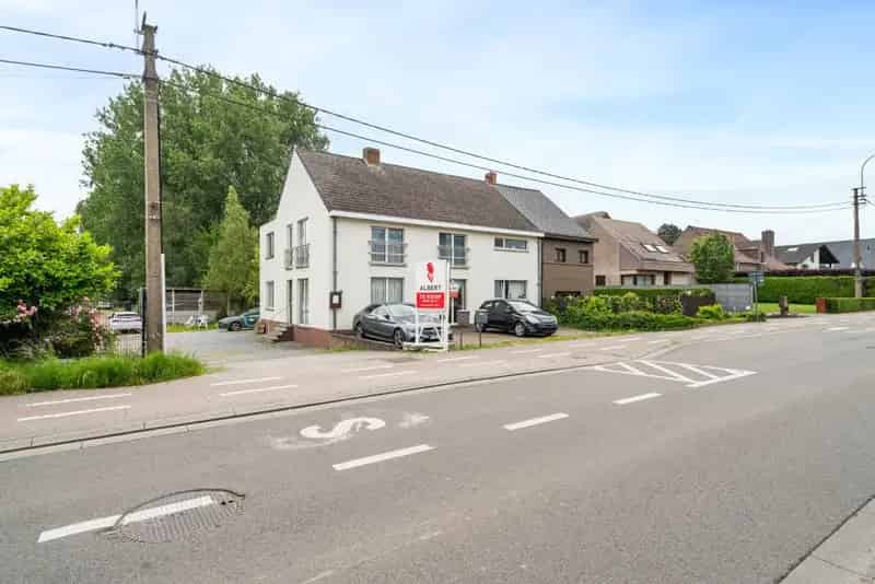 Appartementen te Koop Serskamp 2x 122m² 4630m² Perceel