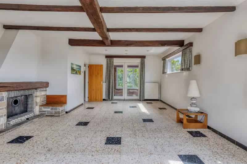 Viergevelwoning in felbegeerde wijk