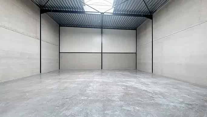 KMO Unit te Huur Sint Baafs Vijve 180m²