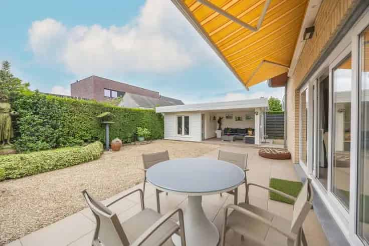 Villa te Koop Oostende 3 slaapkamers Garage Carport
