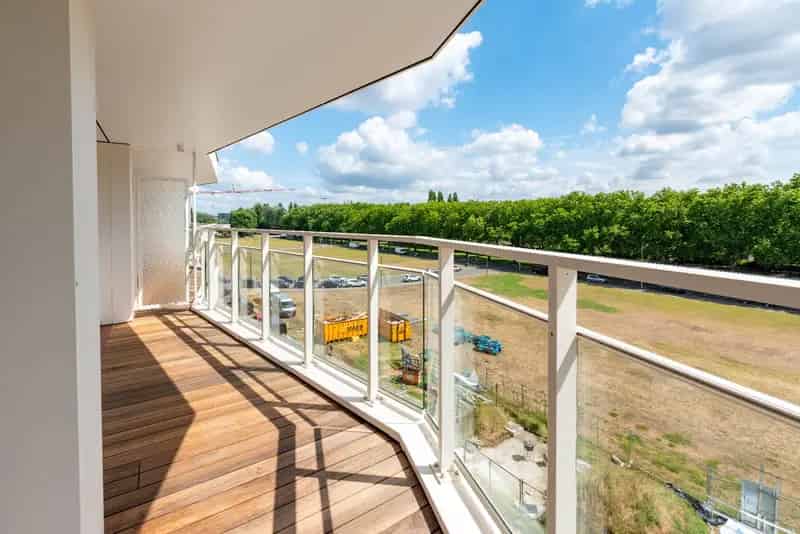 Antwerpen 3 Slaapkamer Appartement Te Renoveren