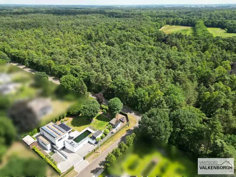 Huis te huur Bolderberg: Moderne villa met zwemvijver en sauna