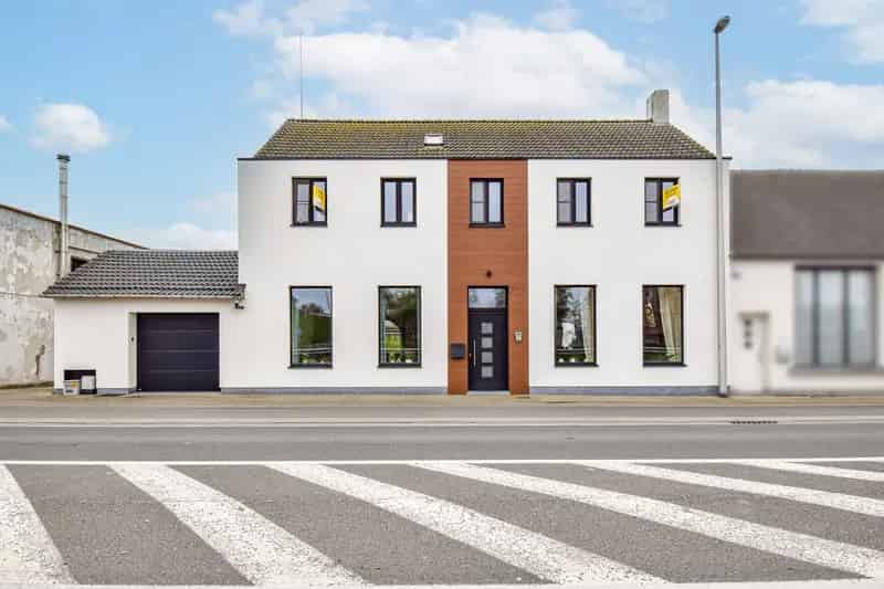 Huis te huur 5 slaapkamers 427m² EPC B
