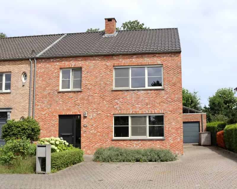 Huis te koop: Instapklare gezinswoning nabij centrum