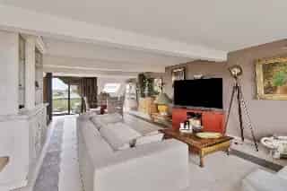 Penthouse te koop Zellik - 2 terrassen - luxe afwerking